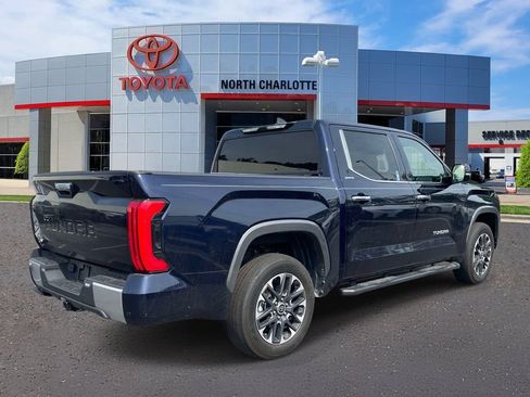 Used 2024 Toyota Tundra Limited AWD/4WD image 7