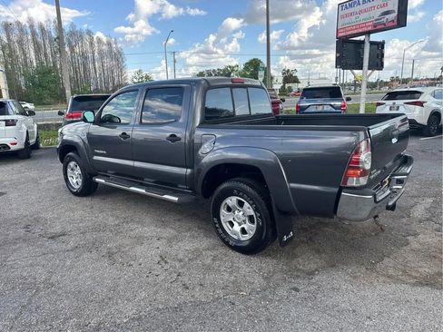 Used 2012 Toyota Tacoma 4x4 Double Cab w/ SR5 Pkg image 7