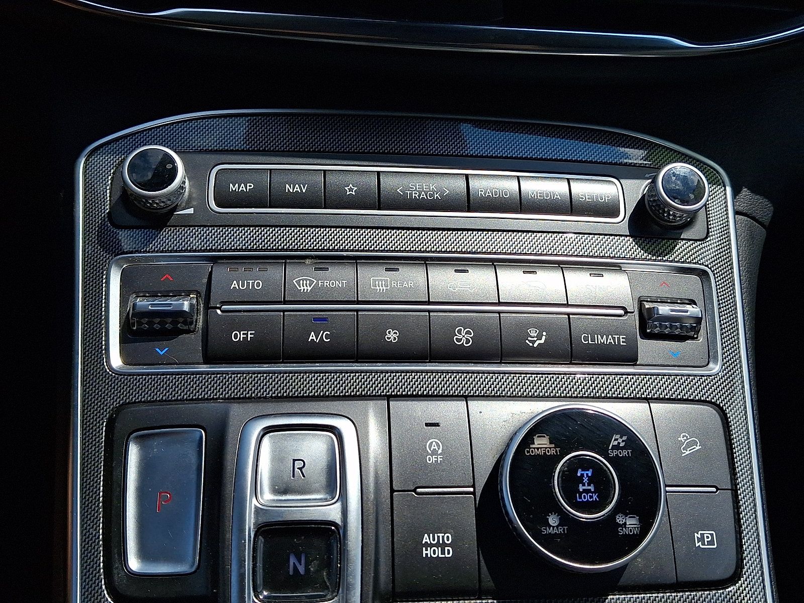 Certified 2023 Hyundai Santa Fe SEL AWD/4WD image 15