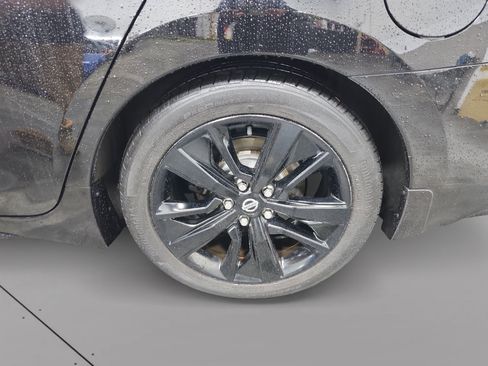 Used 2019 Nissan Maxima 3.5 SL w/ Floor Mat Group FWD image 15