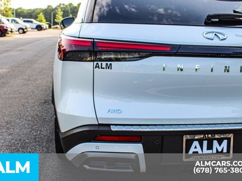 Used 2025 INFINITI QX60 Sensory w/ Vision Package AWD/4WD image 13