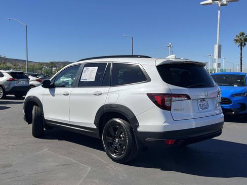 Used 2022 Honda Pilot TrailSport image 3