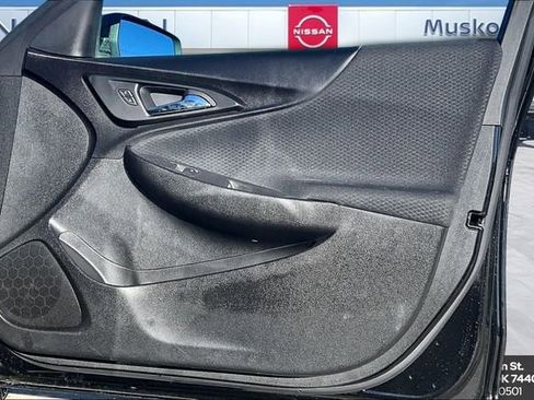 Used 2024 Chevrolet Malibu LT image 25