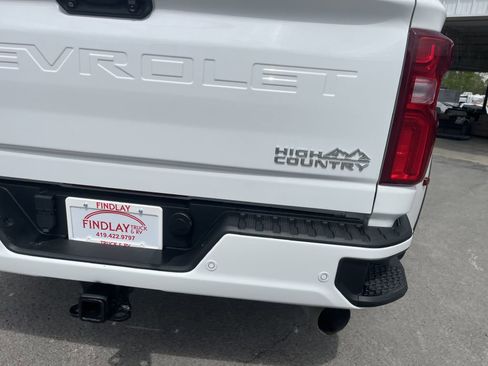 Used 2022 Chevrolet Silverado 3500 High Country w/ Safety Package II AWD/4WD image 11