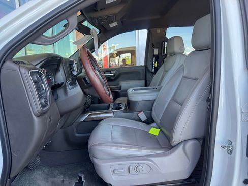 Used 2020 Chevrolet Silverado 1500 RST w/ All-Star Edition RWD image 14