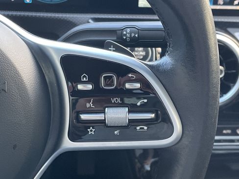 Used 2020 Mercedes-Benz A 220 w/ Premium Package image 26