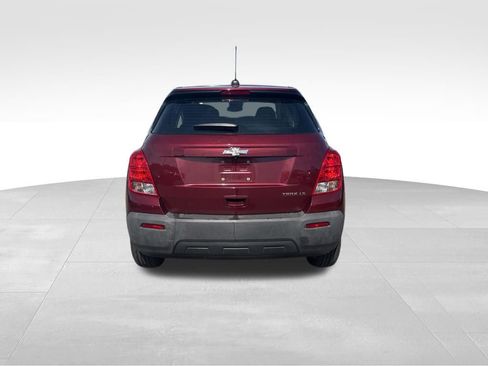 Used 2016 Chevrolet Trax LS FWD image 4