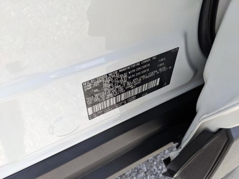 Used 2025 Toyota RAV4 XLE Premium FWD image 42