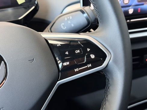 New 2026 Volkswagen ID.4 Pro S Plus image 15