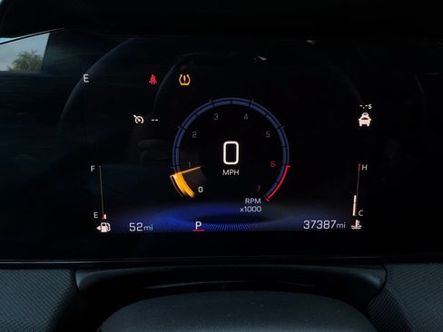 Used 2025 Chevrolet TrailBlazer LT FWD image 35