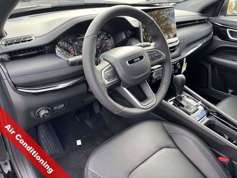 New 2026 Jeep Compass Limited image 13