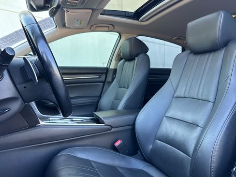 Used 2021 Honda Accord EX-L image 5
