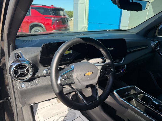 Used 2025 Chevrolet Equinox LT w/ Convenience Package II AWD/4WD image 10
