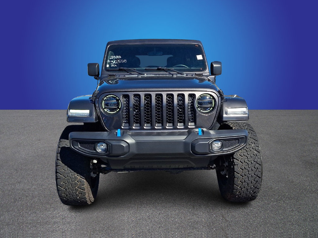 Used 2022 Jeep Wrangler Unlimited Sahara w/ Cold Weather Group AWD/4WD image 2