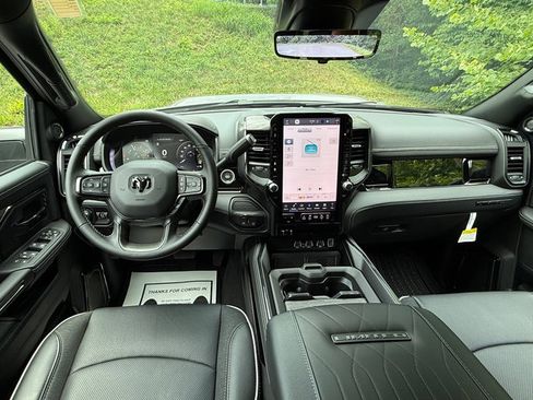 New 2026 RAM 3500 Limited AWD/4WD image 15