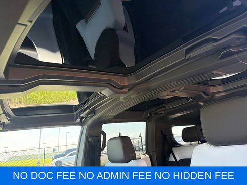 Used 2025 GMC Hummer EV 3X w/ LPO, Illumination Package AWD/4WD image 23