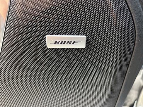 Used 2023 Chevrolet Tahoe Z71 w/ Luxury Package image 13