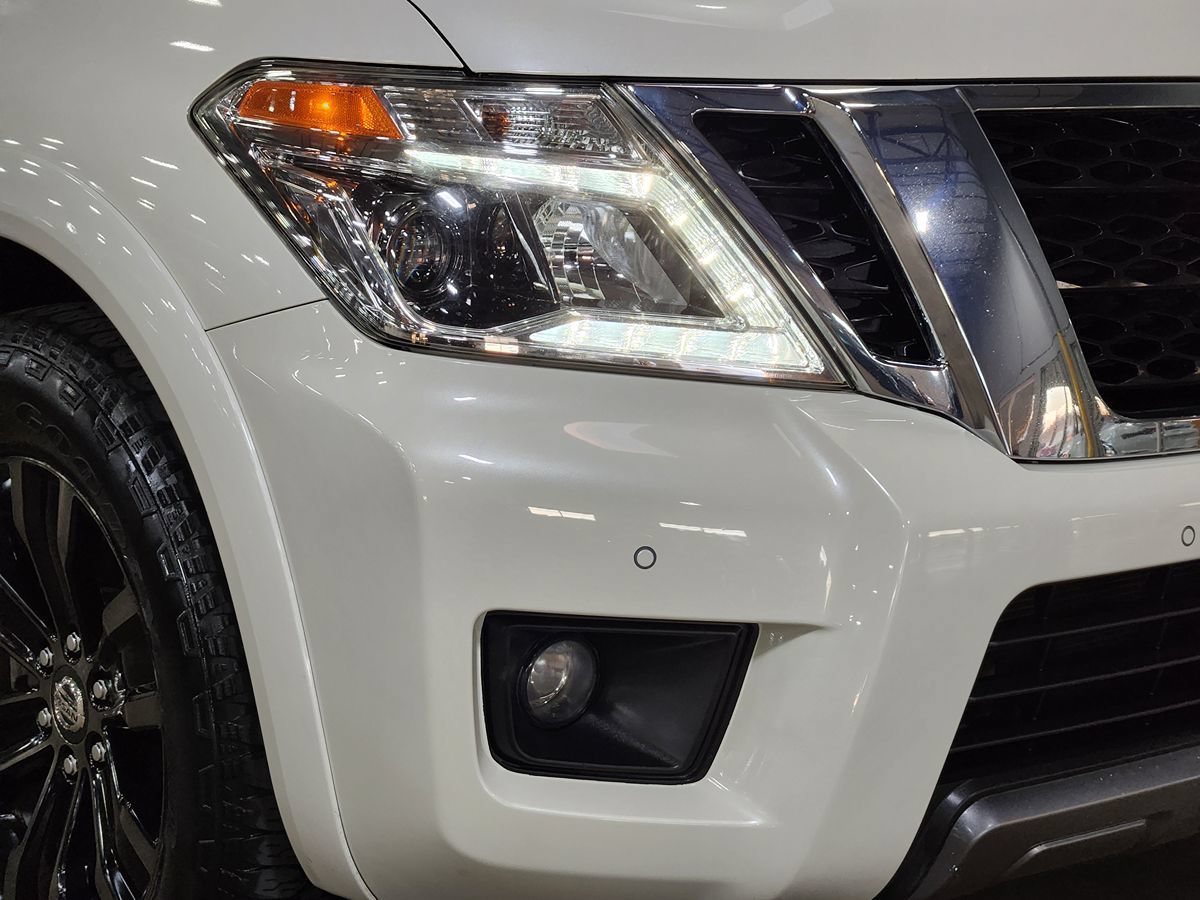 Used 2020 Nissan Armada Platinum w/ Captain's Chairs Package RWD image 13
