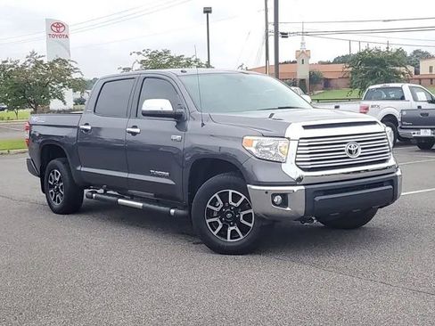 Used 2017 Toyota Tundra Limited image 31