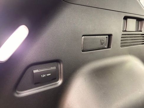 Used 2025 Hyundai Tucson SE image 43