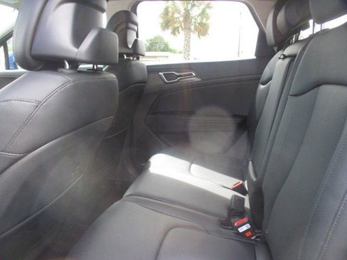 New 2026 Kia Sportage EX w/ EX Panorama Roof Package image 16