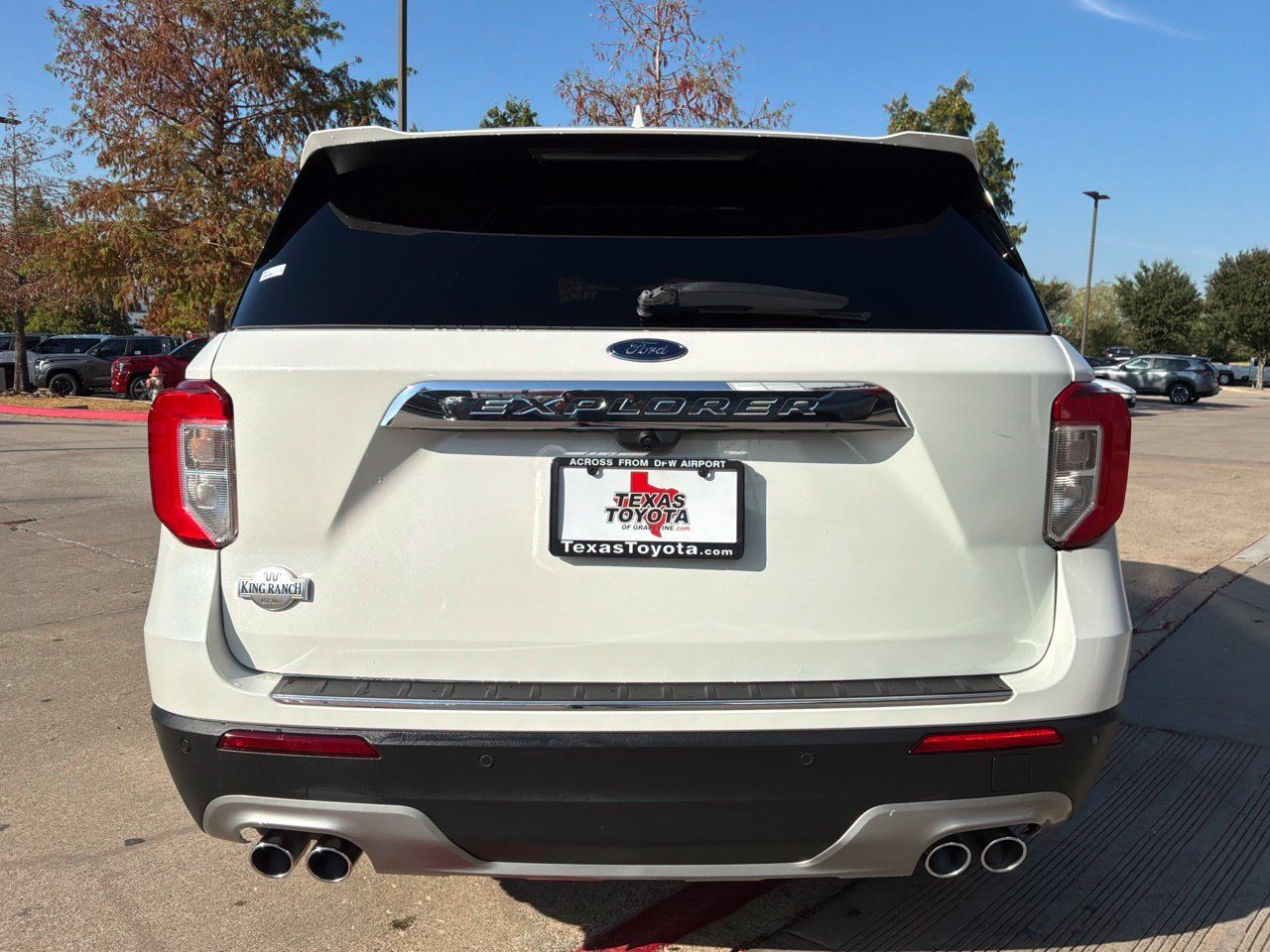 Used 2022 Ford Explorer King Ranch RWD image 7