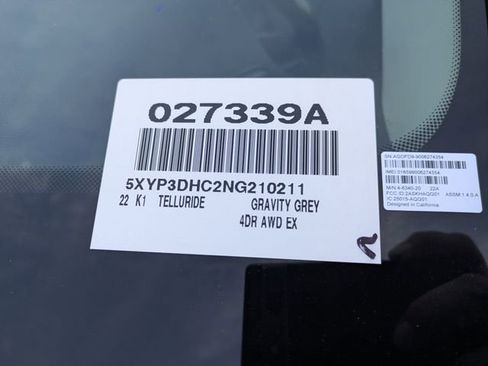 Used 2022 Kia Telluride EX w/ Towing Package image 40