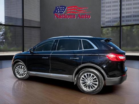 Used 2017 Lincoln MKX Select w/ Select Plus Package image 2