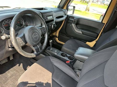 Used 2013 Jeep Wrangler Sport AWD/4WD image 31