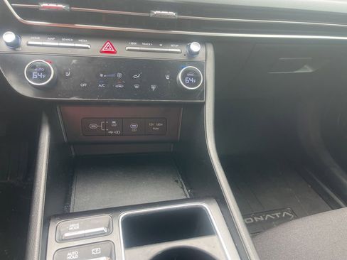 Used 2025 Hyundai Sonata SEL FWD image 17