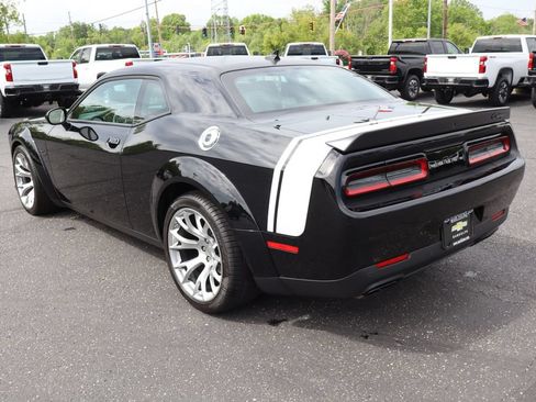 Used 2023 Dodge Challenger SRT Hellcat Redeye RWD image 3
