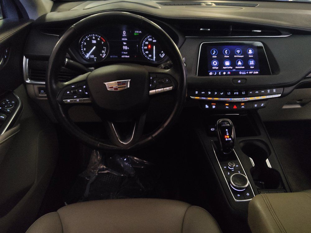 Used 2023 Cadillac XT4 Premium Luxury w/ Technology Package FWD image 22