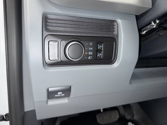 New 2026 Ford F250 XL w/ 360-Degree Camera Package AWD/4WD image 13