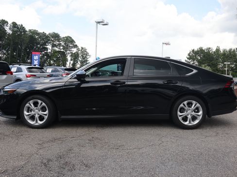 Used 2024 Honda Accord LX image 2