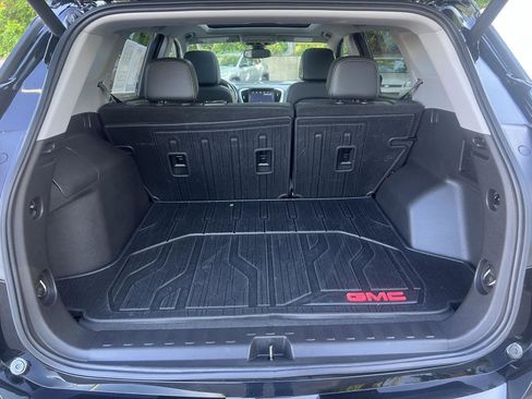 Used 2022 GMC Terrain SLT w/ Elevation Edition AWD/4WD image 13