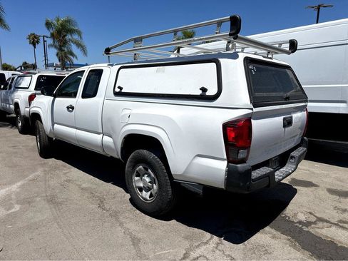 Used 2019 Toyota Tacoma SR RWD image 3
