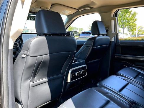 Used 2024 Ford Expedition Max XLT AWD/4WD image 30
