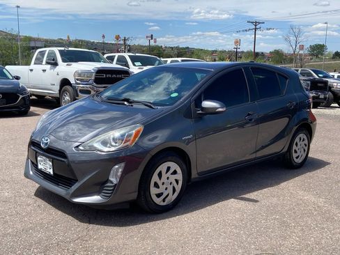 Used 2016 Toyota Prius C Two FWD image 7