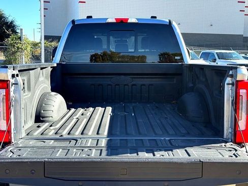Certified 2024 Ford F250 Platinum image 7