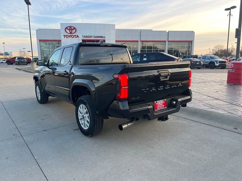 New 2026 Toyota Tacoma SR5 image 3