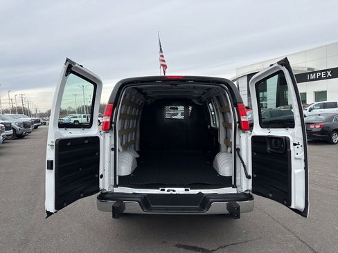Used 2024 Chevrolet Express 2500 Work Van w/ Driver Convenience Package image 24