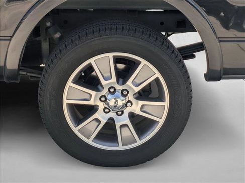Used 2014 Ford F150 Lariat w/ Equipment Group 501A Mid RWD image 16