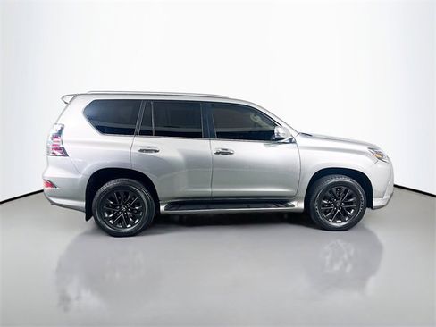 Used 2020 Lexus GX 460 Premium image 8