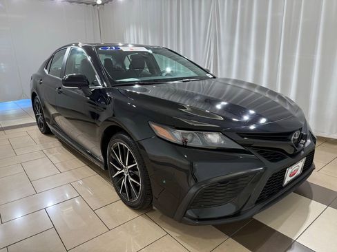 Certified 2023 Toyota Camry SE image 7