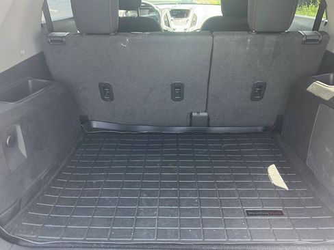 Used 2015 GMC Terrain SLE w/ LPO, Protection Package FWD image 23