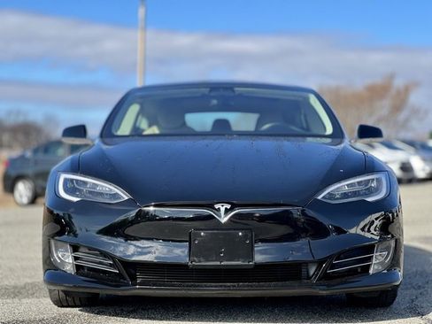 Used 2017 Tesla Model S 75D image 2