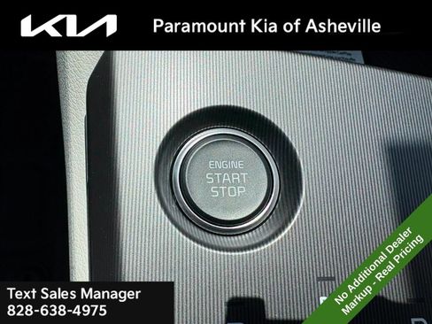 New 2026 Kia Sportage EX AWD/4WD image 13
