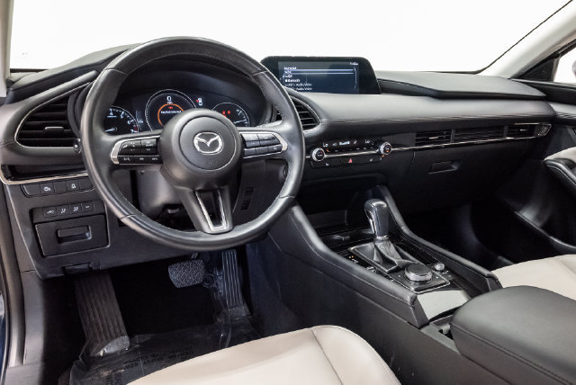 Used 2025 MAZDA MAZDA3 s FWD image 6