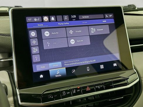 Certified 2023 Jeep Compass Limited image 23