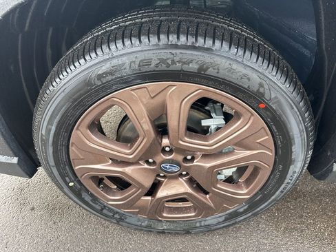 New 2026 Subaru Ascent Limited Bronze image 33